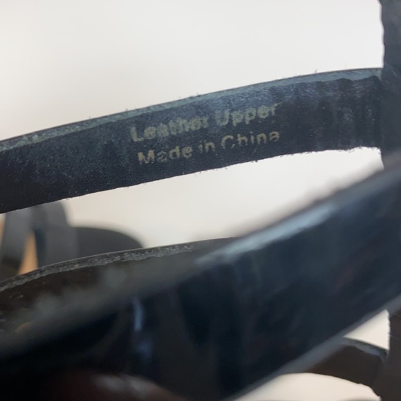 Badgley Mischka Black Strappy Sandals Size 5.5 - Picture 12 of 15